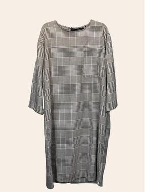 Solika Dress